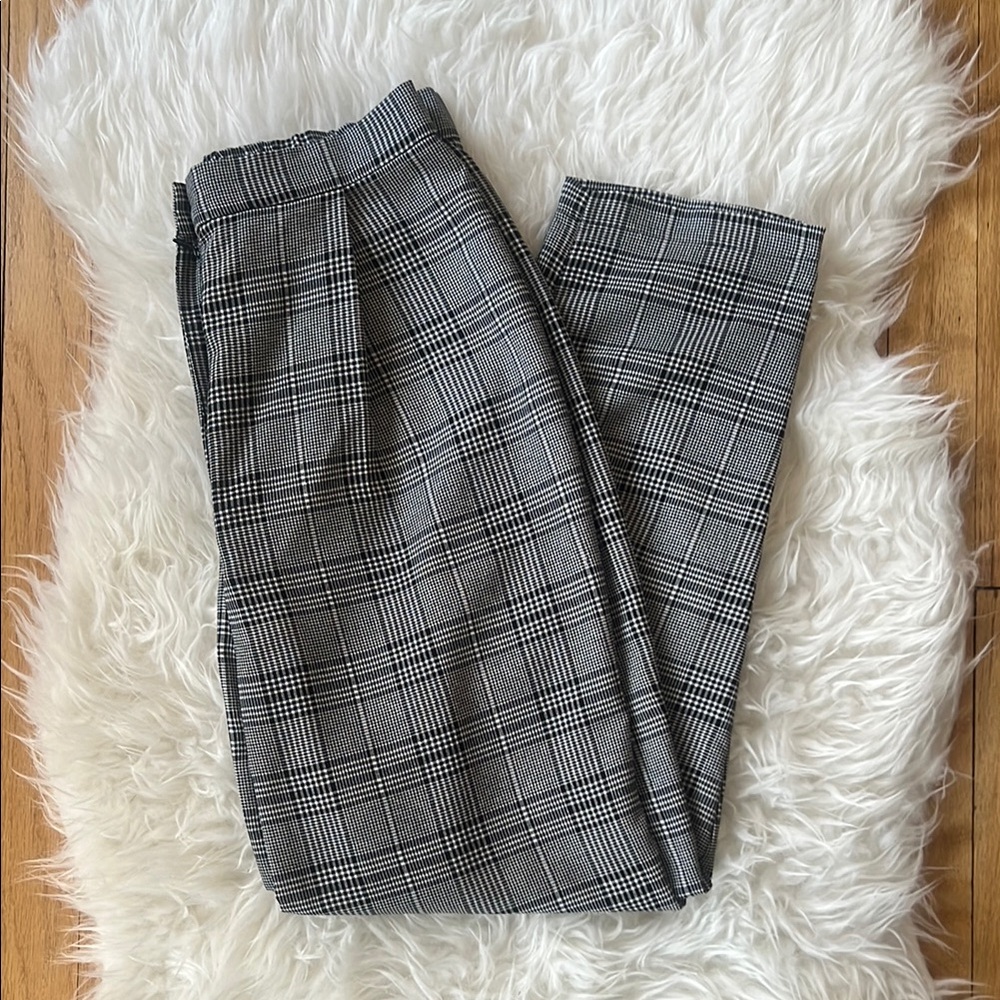 Black and White Cropped Plaid Pants